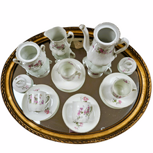 Afbeelding in Gallery-weergave laden, Vintage gebloemd porseleinen mokka servies