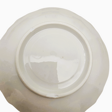 Afbeelding in Gallery-weergave laden, Suite de 6 tasses à café et sous-tasses vintage en porcelaine fleurie