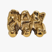 Load image into Gallery viewer, Figurine en laiton représentant les trois singes de la sagesse, XXè siècle