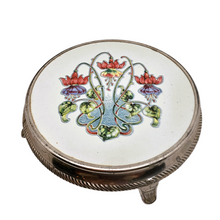 Load image into Gallery viewer, Sous-plat Art nouveau en céramique à décor floral, vers 1910 Le Charme des Violettes - Brocante en ligne