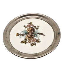 Load image into Gallery viewer, Lot de 4 sous-verres en céramique décorée? XXᵉ siècle Le Charme des Violettes - Brocante en ligne