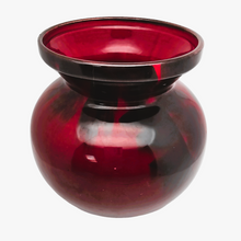 Charger l'image dans la galerie, St. Lukas Maarssen, Vase Art déco en faïence, années 1930-1935