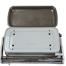 Load image into Gallery viewer, Stube. Vintage household scale