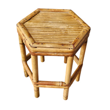 Load image into Gallery viewer, Tabouret - Support pour plante vintage en bambou, années 1970