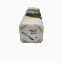 Load image into Gallery viewer, Wirths, vase en opaline décoré d'un paysage peint à la main, Deauville, années 1922-1930