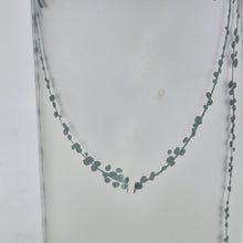 Load image into Gallery viewer, Vase rouleau en verre dépoli et émaillé au décor floral Art déco, vers 1925 Le Charme des Violettes - Brocante en ligne