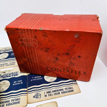 Charger l'image dans la galerie, Visionneuse Sawyer's View Master en bakélite avec 8 rouleaux, années 1940