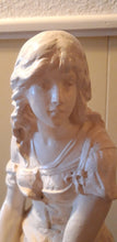 Charger l'image dans la galerie, Auguste Moreau (d'après). Jeune fille assise en plâtre Le charme des violettes - Brocante en ligne