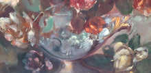 Load image into Gallery viewer, Huile sur panneau signée : Bouquet de roses romantiques Le charme des violettes - Brocante en ligne