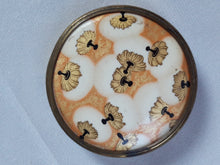 Charger l'image dans la galerie, François Coty. Poudrier de sac Art déco Le charme des violettes - Brocante en ligne