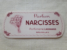 Load image into Gallery viewer, Carte parfumée Parfum Narcisses de Lagrange Le charme des violettes - Brocante en ligne