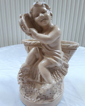 Charger l'image dans la galerie, Enfant au tambourin en plâtre Le charme des violettes - Brocante en ligne