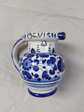 Load image into Gallery viewer, Pichet vintage en céramique italienne Le charme des violettes - Brocante en ligne
