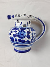 Load image into Gallery viewer, Pichet vintage en céramique italienne Le charme des violettes - Brocante en ligne