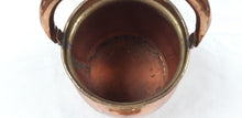 Charger l'image dans la galerie, Humidificateur - récipient à pot-pourri ancien en cuivre et laiton Le charme des violettes - Brocante en ligne