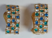 Afbeelding in Gallery-weergave laden, Boucles d'oreilles clips vintage multistrass Le charme des violettes - Brocante en ligne