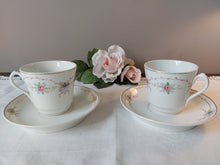 Afbeelding in Gallery-weergave laden, Andenne. Paire de tasses et sous-tasses anciennes en porcelaine Le charme des violettes - Brocante en ligne
