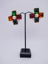 Charger l'image dans la galerie, Maison Monet USA. Boucles d'oreilles anciennes, années 1970