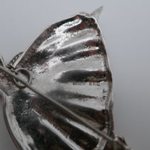 Afbeelding in Gallery-weergave laden, Frederick Massingham DBH. "Ballerina" broche van massief zilver. 1948.