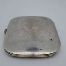 Load image into Gallery viewer, Art deco cigarette case in silver metal