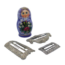 Load image into Gallery viewer, Set of 3 silver metal belt buckles, late 19th century, early 20th century