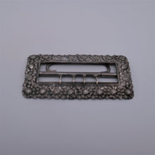 Afbeelding in Gallery-weergave laden, Set van 3 zilveren metalen riemgespen, eind 19e eeuw, begin 20e eeuw