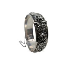 Load image into Gallery viewer, ELLDEE. Scandinavian bracelet with roses in solid silver. 1940s.