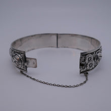 Charger l'image dans la galerie, ELLDEE. Bracelet aux roses en argent 835, années 1940