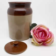 Load image into Gallery viewer, Vintage English stoneware pot with lid