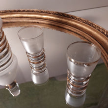 Charger l'image dans la galerie, Service à liqueur en verre Art déco Le charme des violettes - Brocante en ligne