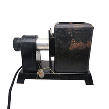 Load image into Gallery viewer, Agfa Opticus, projecteur de diapositives vintage, années 1950
