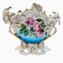 Load image into Gallery viewer, Andenne. Vase en porcelaine au décor de fleurs et or, XIXème siècle
