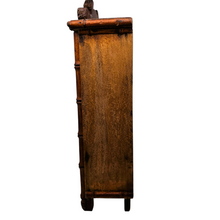 Load image into Gallery viewer, Petite armoire de poupée en bois – Style faux bambou, vers 1900 Le Charme des Violettes - Brocante en ligne
