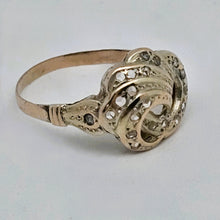 Charger l'image dans la galerie, Bague en or 14 carats sertie de 21 diamants taille rose, vers 1880–1910 Le Charme des Violettes - Brocante en ligne
