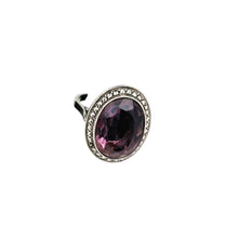 Charger l'image dans la galerie, Bague Art déco en argent, marcassites et cristal violet facetté – France, vers 1930-1950 Le Charme des Violettes - Brocante en ligne
