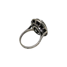 Charger l'image dans la galerie, Bague Art déco en argent, marcassites et cristal violet facetté – France, vers 1930-1950 Le Charme des Violettes - Brocante en ligne

