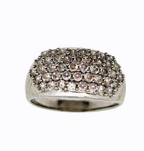 Afbeelding in Gallery-weergave laden, Vintage 925 zilveren ring bezet met zirkonia&#39;s
