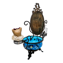 Charger l'image dans la galerie, Baguier Napoléon III revisité – miroir biseauté, verre turquoise émaillé, flacon en cristal, vers 1880-1900 Le Charme des Violettes - Brocante en ligne
