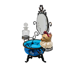 Charger l'image dans la galerie, Baguier Napoléon III revisité – miroir biseauté, verre turquoise émaillé, flacon en cristal, vers 1880-1900 Le Charme des Violettes - Brocante en ligne
