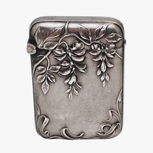 Afbeelding in Gallery-weergave laden, Boîte à allumettes Art nouveau en argent 800, intérieur en vermeil, vers 1900
