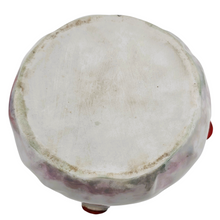 Charger l'image dans la galerie, Boîte à poudre ancienne en porcelaine, enfant et petit chien, années 1920-1930 Le Charme des Violettes - Brocante en ligne
