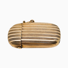 Charger l'image dans la galerie, Boîte à allumettes pyrogène de châtelaine en laiton doré – fin XIXᵉ / début XXᵉ siècle Le Charme des Violettes - Brocante en ligne
