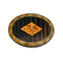 Charger l'image dans la galerie, Petite boîte ovale en papier mâché, décor aux oiseaux, époque Napoléon III, 2è moitié XIXè siècle Le Charme des Violettes - Brocante en ligne
