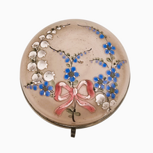 Load image into Gallery viewer, Bonbonnière ancienne en verre émaillé – Décor floral romantique – Début XXe siècle Le Charme des Violettes - Brocante en ligne
