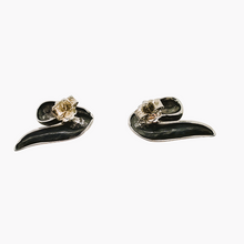 Charger l&#39;image dans la galerie, Boucles d&#39;oreilles en argent 925, design moderniste scandinave, années 1970
