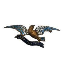 Charger l'image dans la galerie, Broche souvenir « Chemin des Dames » – oiseau en émail cloisonné, vers 1920 Le Charme des Violettes - Brocante en ligne
