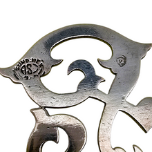 Afbeelding in Gallery-weergave laden, Broche en argent 925 monogrammée &quot;F&quot;, signée ASD, Mexique, années 1950-1970
