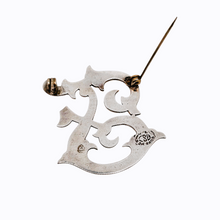 Afbeelding in Gallery-weergave laden, Broche en argent 925 monogrammée &quot;F&quot;, signée ASD, Mexique, années 1950-1970

