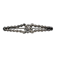 Charger l'image dans la galerie, Broche en argent et or sertie de 24 diamants taille rose, fin XVIIIᵉ / début XIXᵉ siècle Le Charme des Violettes - Brocante en ligne
