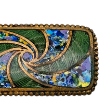 Charger l'image dans la galerie, Broche rectangulaire en émail cloisonné – Art déco, vers 1920–1935 Le Charme des Violettes - Brocante en ligne
